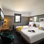 Mercure Centre Port De Plaisance 4*
