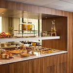 Hotel Mercure Centre Port De Plaisance Caen