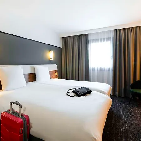 Mercure Centre Port De Plaisance Hotel
