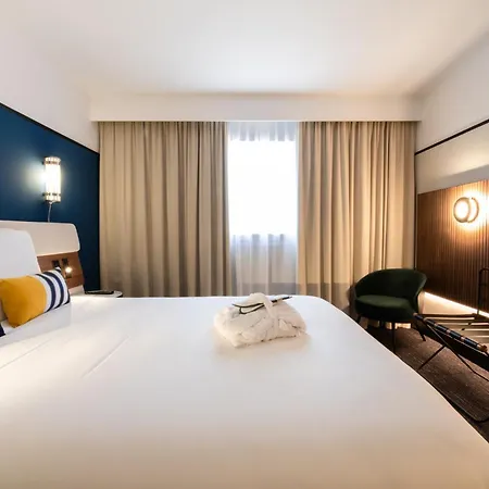 Hotel Mercure Centre Port De Plaisance Caen
