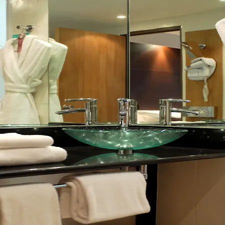 Hotel Mercure Centre Port De Plaisance Caen