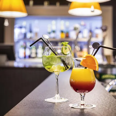 Hotel Mercure Centre Port De Plaisance Caen