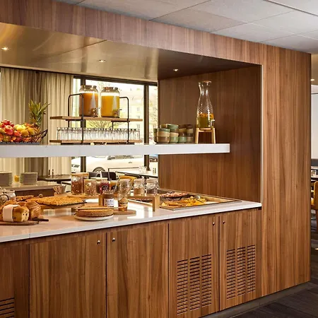 Mercure Centre Port De Plaisance Caen