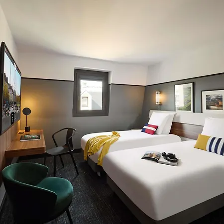 Mercure Centre Port De Plaisance 4*