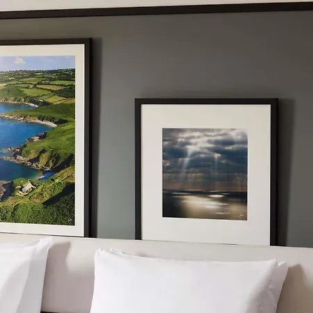 Mercure Centre Port De Plaisance 4* Caen