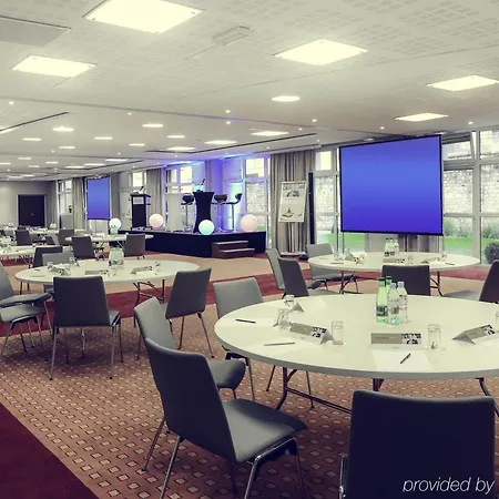 Mercure Centre Port De Plaisance 4* Caen