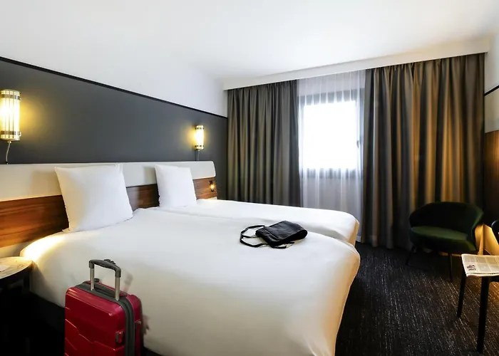 Mercure Centre Port De Plaisance Hotel