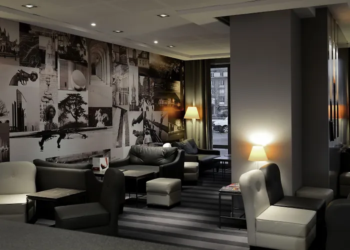 Mercure Centre Port De Plaisance Hotel 4*