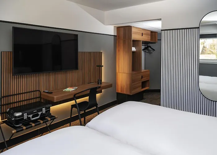 Hotel Mercure Centre Port De Plaisance